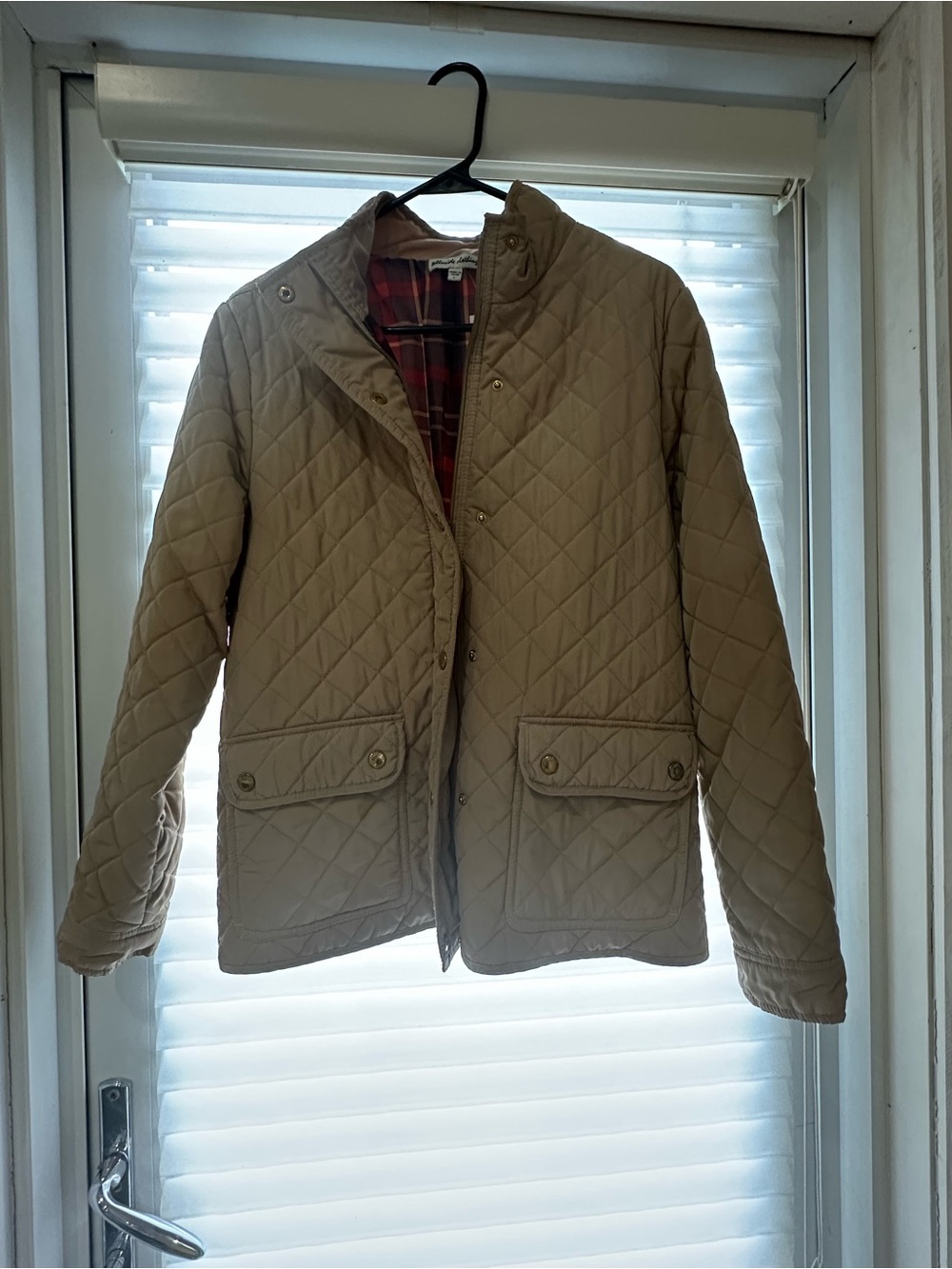 Lightweight Quilted Shirt Jacket in Khaki - Women's Transitional Layer